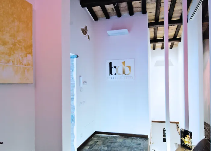 The Right Place 4u Navona Luxury